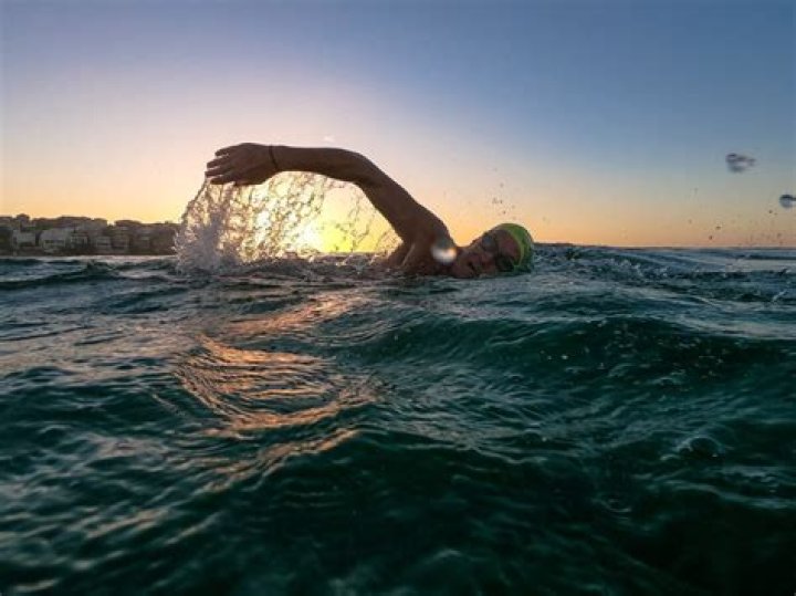 Can I swim in the ocean with a stye?