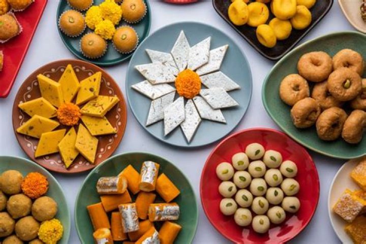 Can you eat sweets with alcohol?