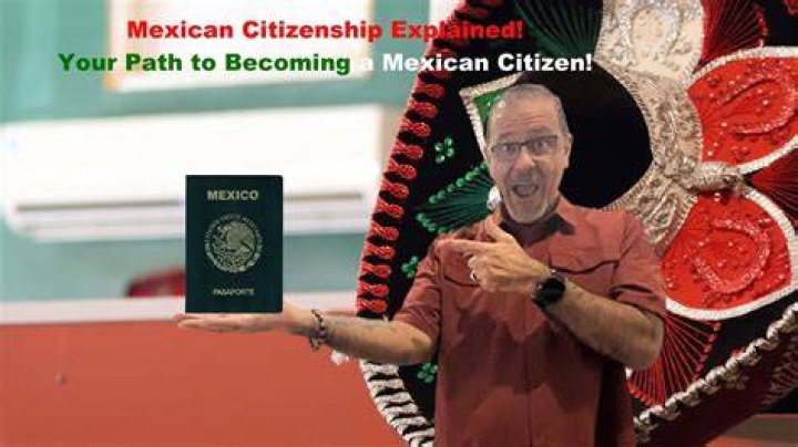 Do I lose my Mexican citizenship when I become a US citizen?