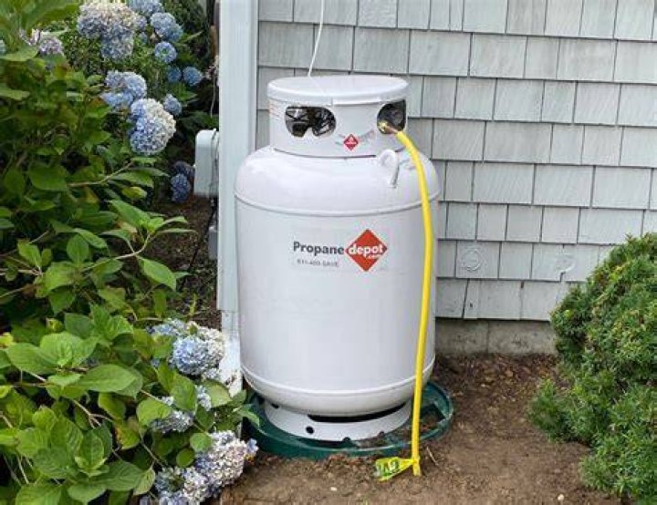 Does gas mix in tank?