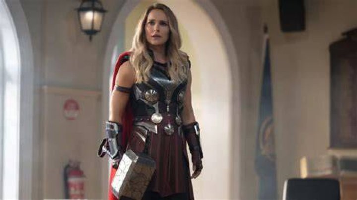 How did Jane Foster become Thor?