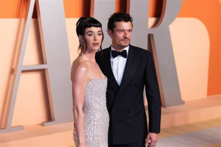 Is Orlando Bloom rich?