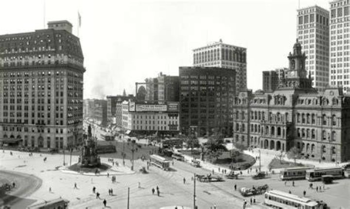 Is the T in Detroit silent?