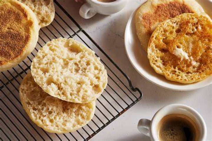 What are the benefits of English muffins?