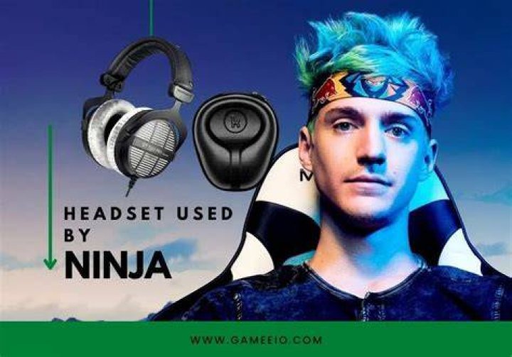 What headset does Ninja use?