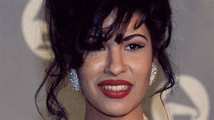 What was Selena Quintanilla last song before she died?