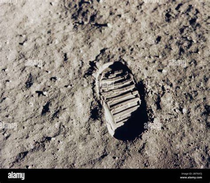 Who was the first person to set foot on the moon?