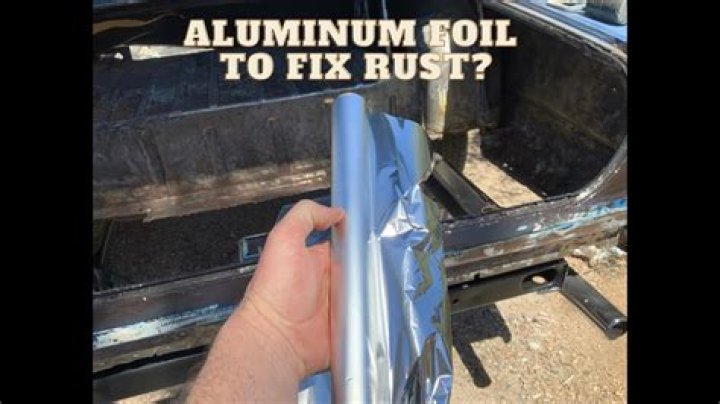 Why does aluminum foil remove rust?